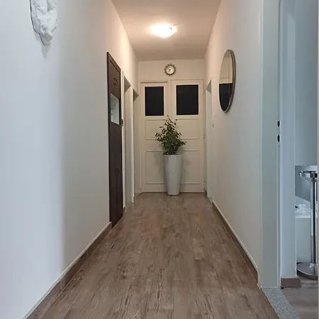 Apartments Grdelin Trogir Exterior photo